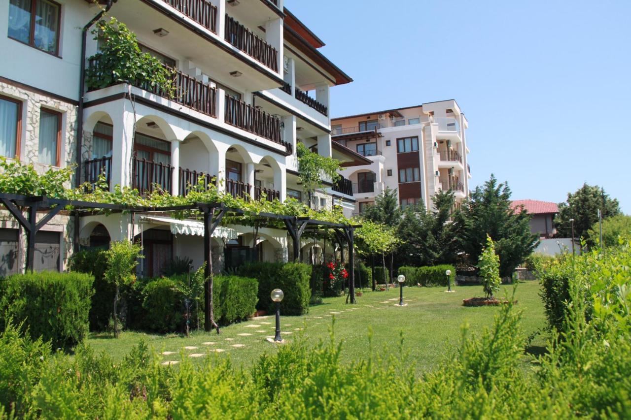 Bademite Apartments Sveti Vlas Buitenkant foto