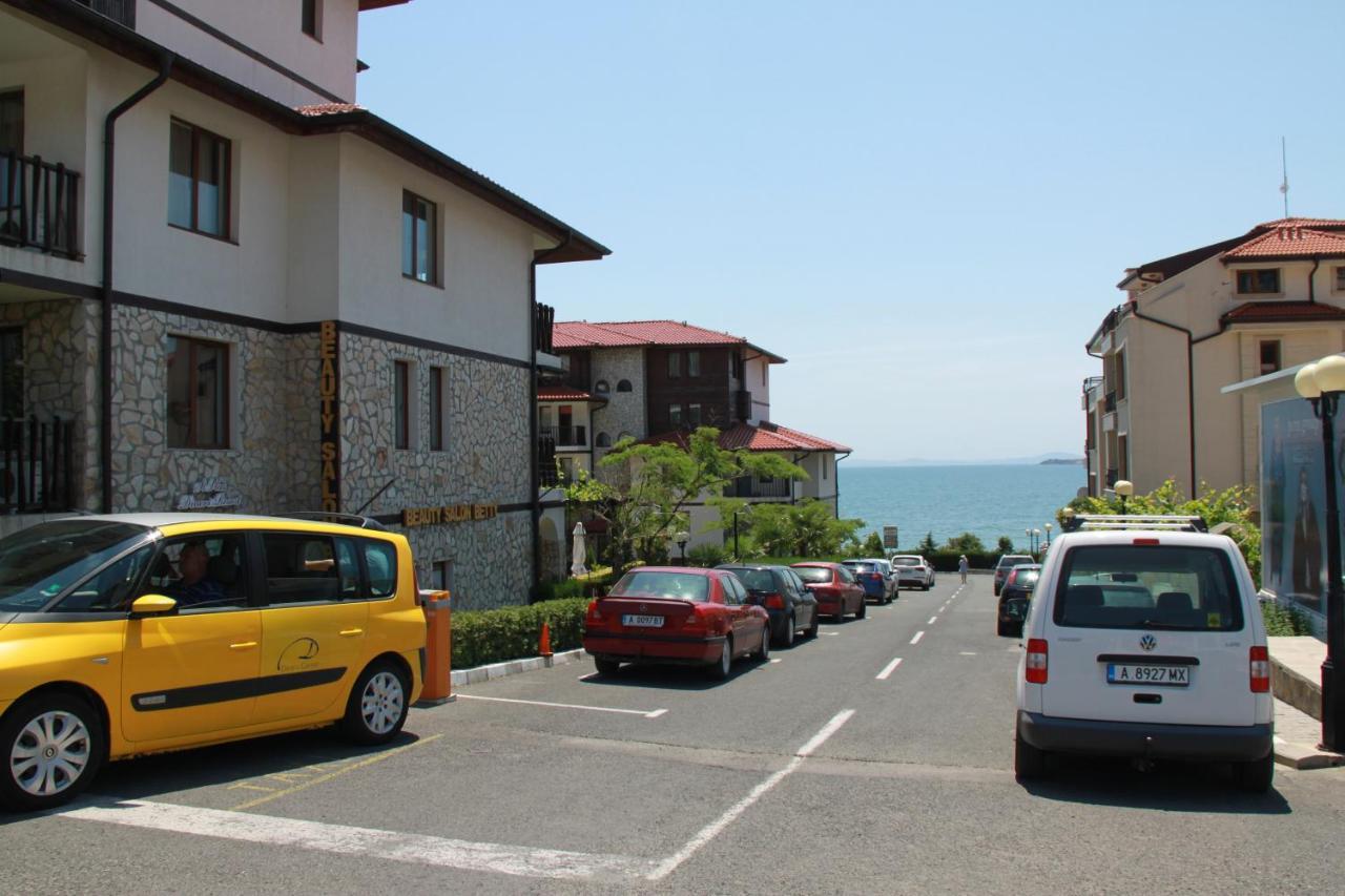 Bademite Apartments Sveti Vlas Buitenkant foto