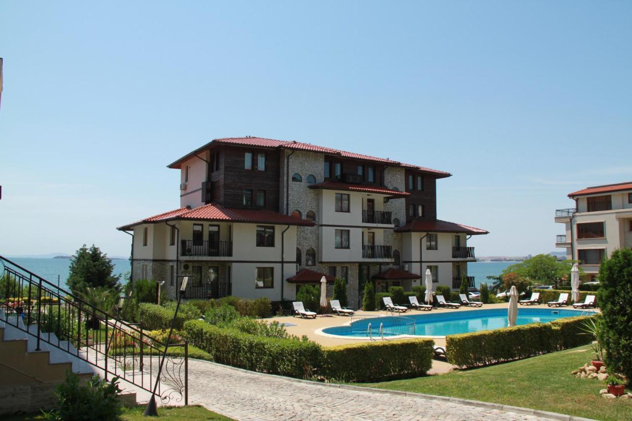 Bademite Apartments Sveti Vlas Buitenkant foto