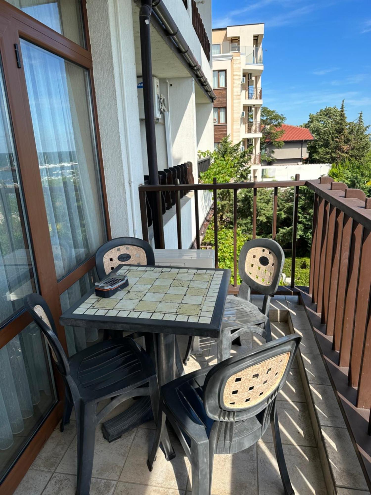Bademite Apartments Sveti Vlas Buitenkant foto