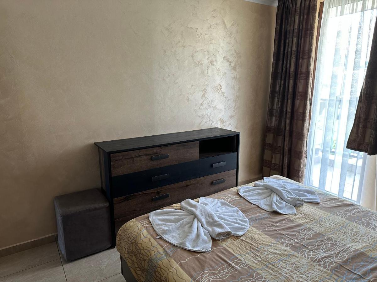 Bademite Apartments Sveti Vlas Buitenkant foto